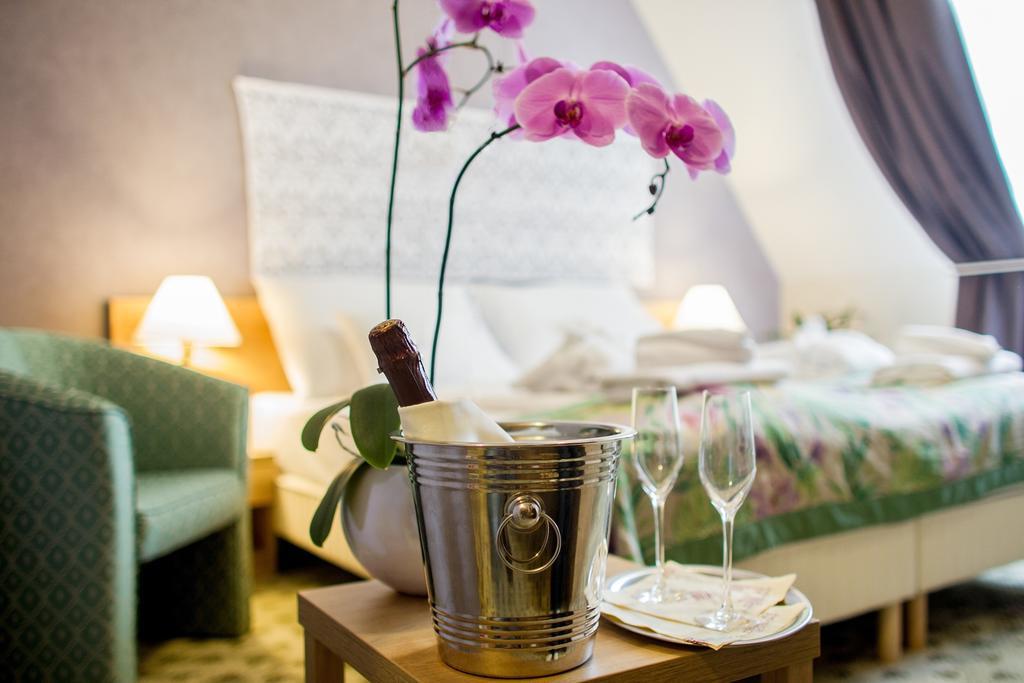 Batthyany Kuria Otel Zalacsány Dış mekan fotoğraf