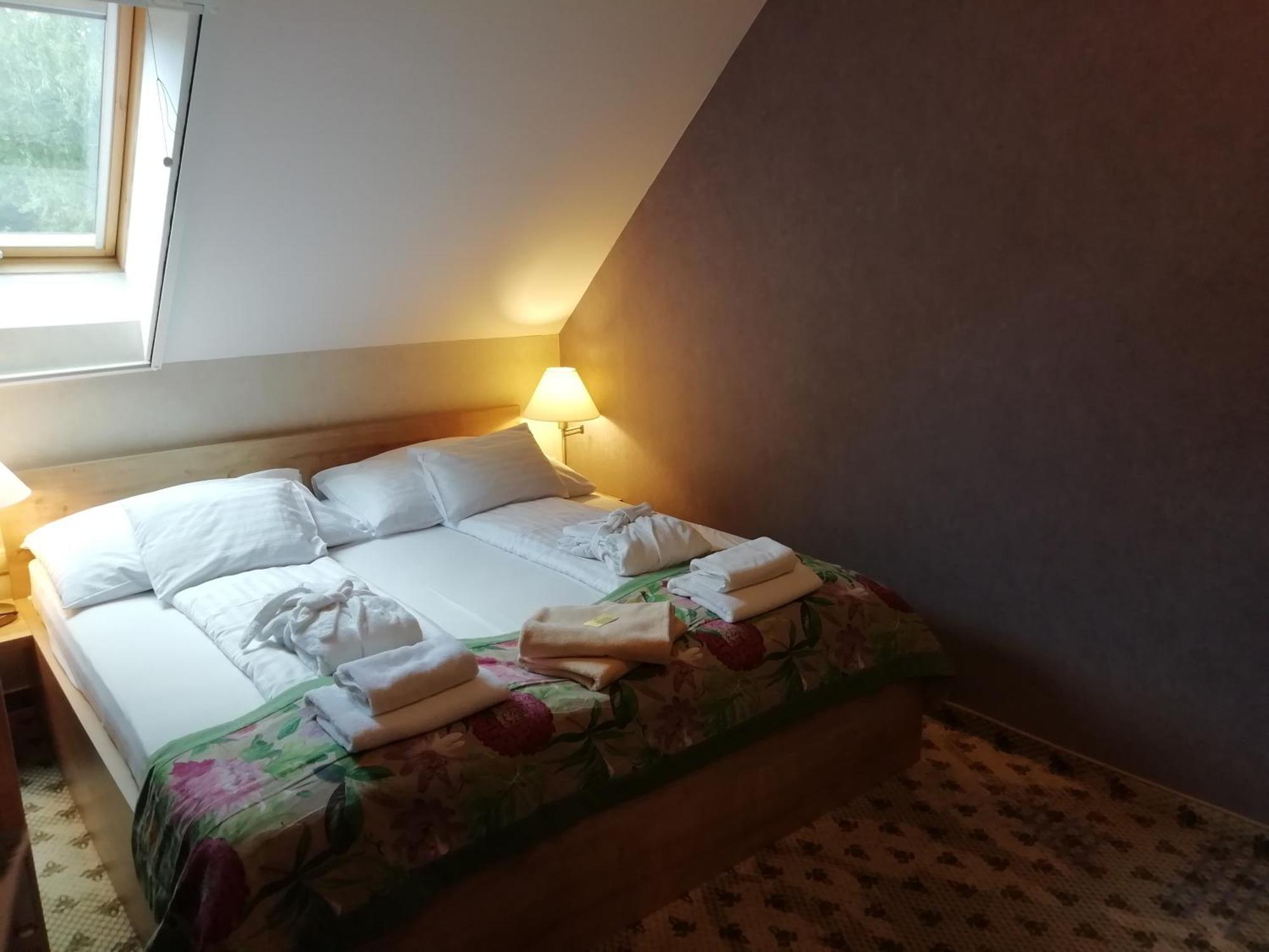 Batthyany Kuria Otel Zalacsány Dış mekan fotoğraf