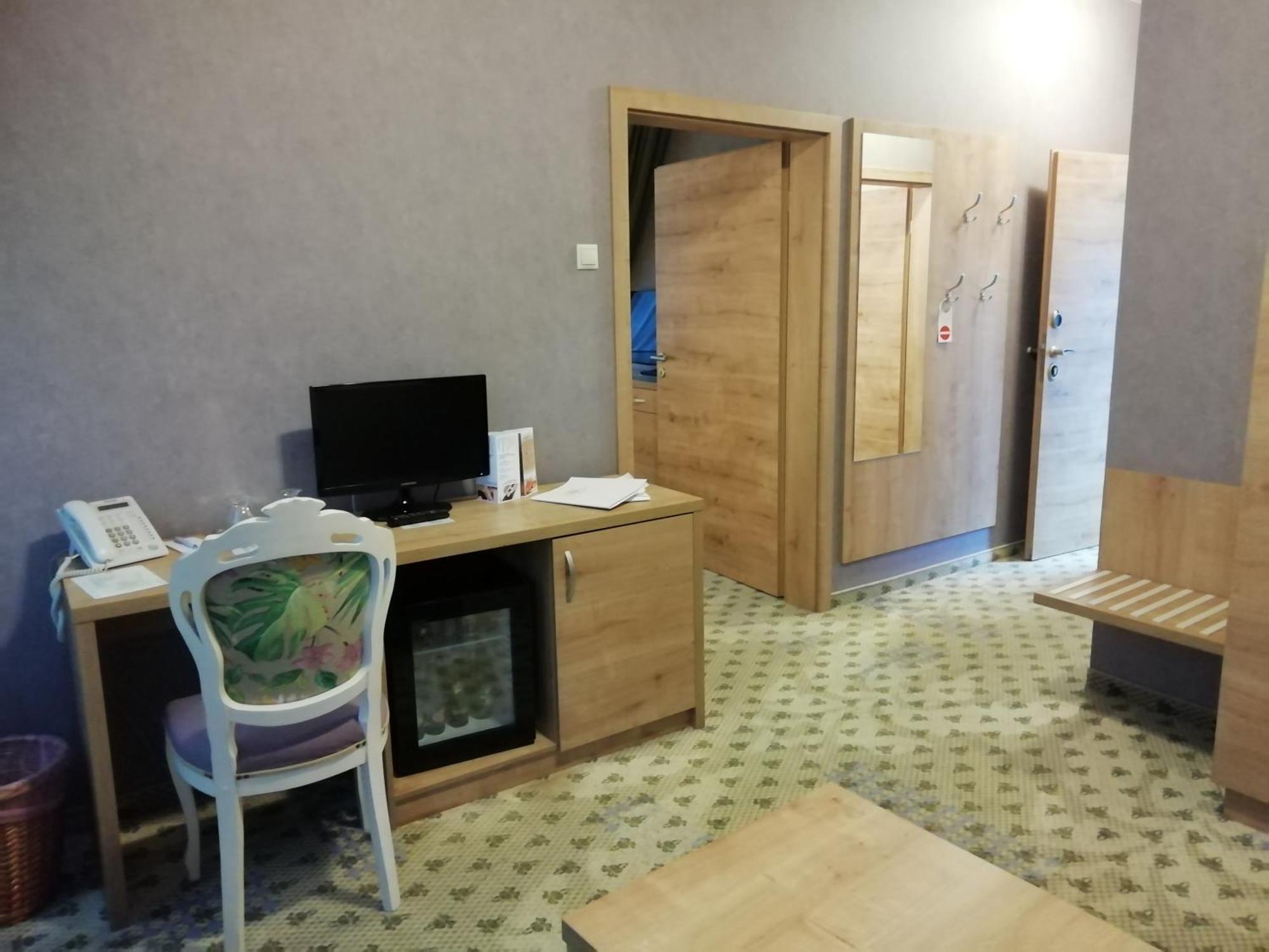 Batthyany Kuria Otel Zalacsány Dış mekan fotoğraf