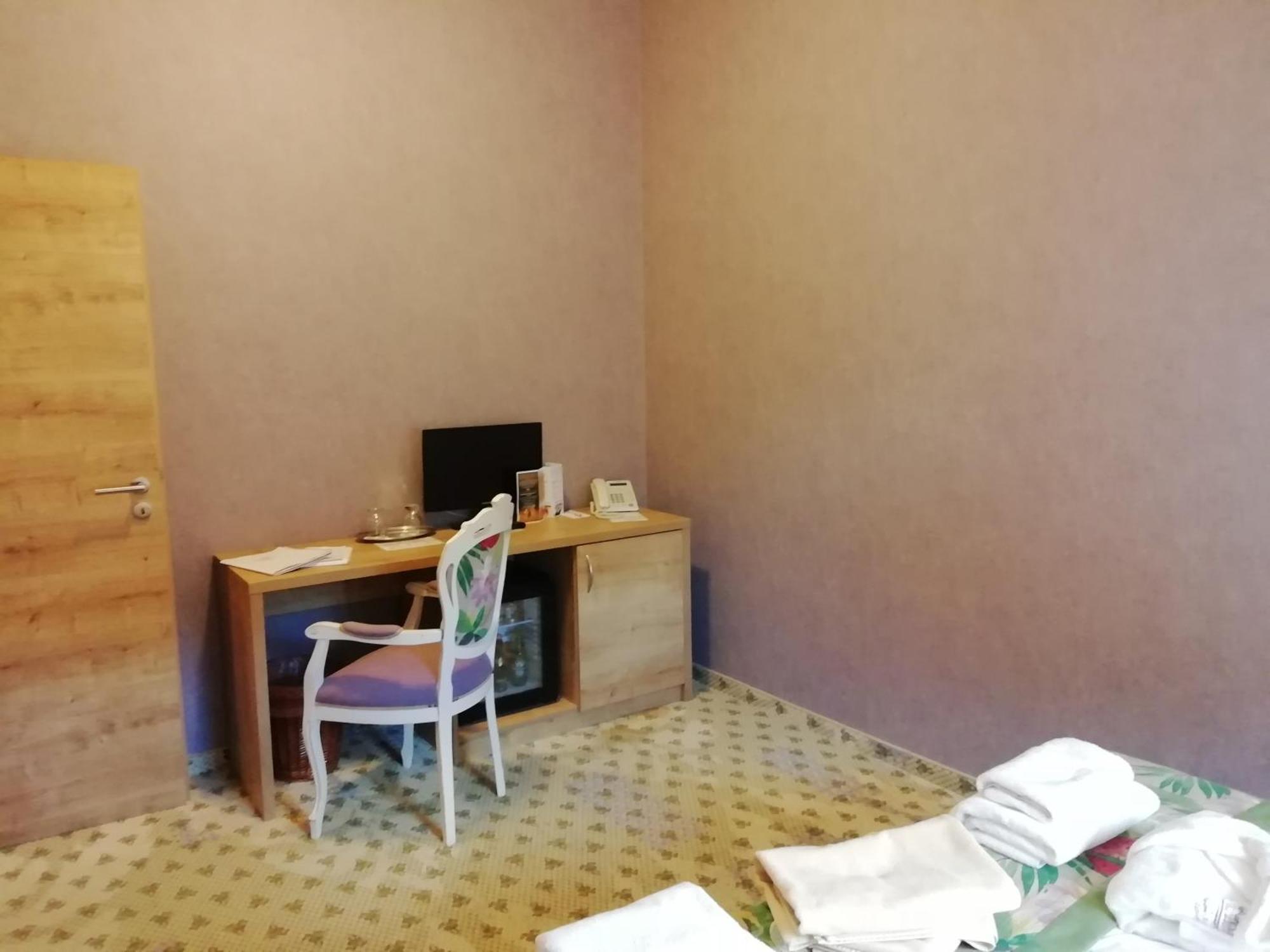 Batthyany Kuria Otel Zalacsány Dış mekan fotoğraf